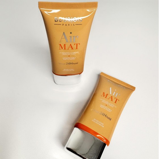 FOND BOURJOIS